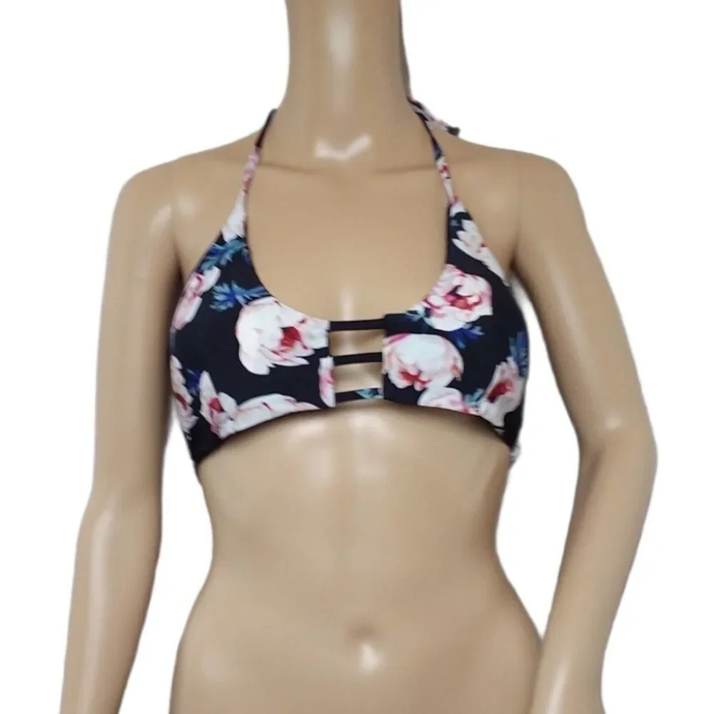 Cupshe Flower Bud Reversible Bikini